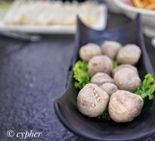 Hand-Made Beef Meatballs