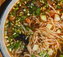 Qishan Sautéed Pork Noodles