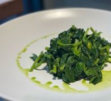 Stir-fried Pea Shoots