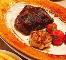 Charcoal-Grilled Australian Wagyu M5 Ribeye