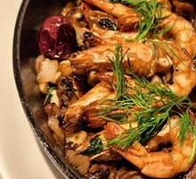 Olive Oil Stir-fried Black Tiger Shrimp