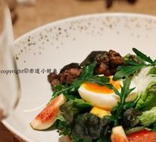 Steakhouse Spinach Beef Salad