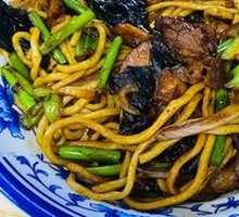 Stir-fried Pork with Noodles