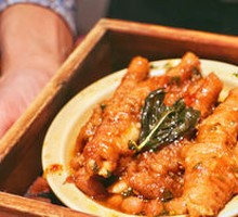 Thai Basil Garlic Chicken Feet