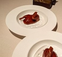 Crispy Skin Glass Pigeon