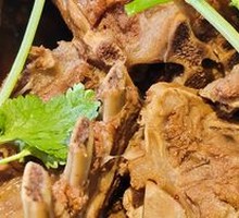 Premium Whole Lamb Tail Pot