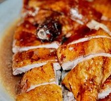 Master Steamed Duck with Soup Filling