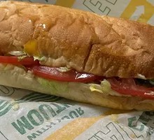 Egg-flavored Salami Sandwich