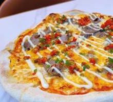 Secret-Recipe Steak Pizza