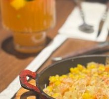 Baked Corn with Shrimp and Cheese
