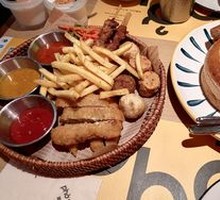 Vietnamese Appetizer Platter