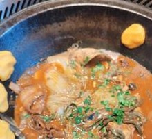 Stewed Mandarin Fish in Iron Pot