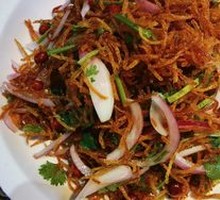 Stir-Fried Bean Sprouts with Three Threads