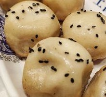 Signature Pork Jiaozi