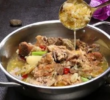 Bones Stewed with Sour Cabbage