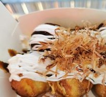 Classic Octopus Takoyaki (6 pieces)