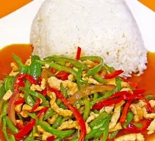 Bell Pepper and Pork Noodles
