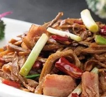 Smoked Bamboo Shoots with Preserved Pork