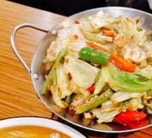Spicy Stir-Fried Cabbage
