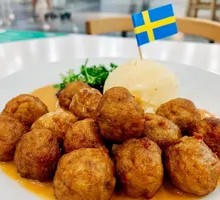 Teriyaki Chicken Meatballs Skewers