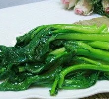 Stir-Fried Guangdong Mustard Greens