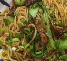 Stir-Fried Beef Noodles