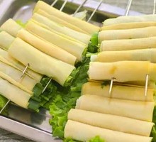 Stuffed Tofu Skin Rolls with Lettuce