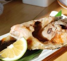 Grilled Salmon Head