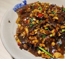 Sour Cabbage with Rice Noodles
