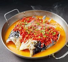 Steamed Large Lake Fish Head