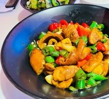 Stir-fried卤肥肠
