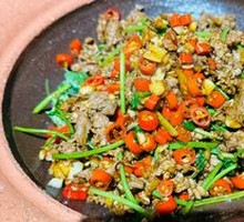 Stir-Fried Beef with Yellow Onion