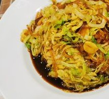 Cabbage Stir-Fried Noodles