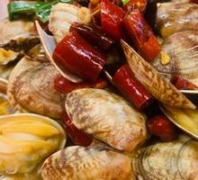Spicy Stir-Fried Clams
