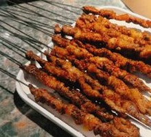 Unmarinated Hand-raised Lamb Skewers
