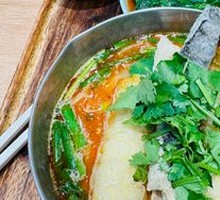 Spicy Sour Soul Noodle Soup with Fried Sauce