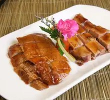 Roast Duck with Spare Ribs Rice