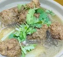 Braised Meatballs in Clay Pot
