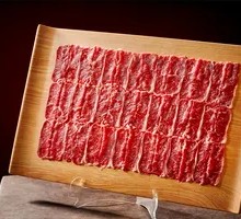 Fresh-cut Grain-Fed Lamb Top Blade