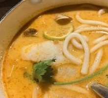 Thai Tom Yum Udon