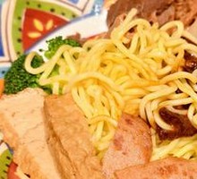 Traditional Hong Kong Noodle Soup with Dry Sauce