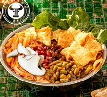 Shiitake Snail Noodles