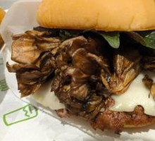 Gray Tree Mushroom Beef Burger