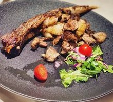 Tomahawk Steak