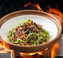 Pepper Thread Stir-Fried Eel