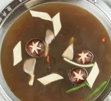 Songshu Mushroom Hot Pot