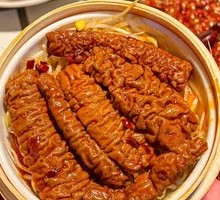 Braised Pig Intestines with Crispy Skin