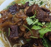 Private Red Braised Tendon Noodles