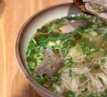 Lanzhou Classic No.3 Sour Cabbage Beef Noodles