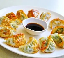 Pan-fried Pork and Celery Dumplings